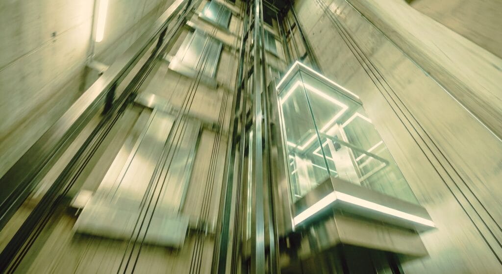 Хуткасны ліфт